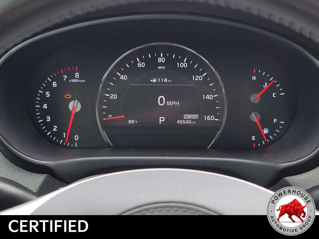 Used 2019 White Kia EX image 34