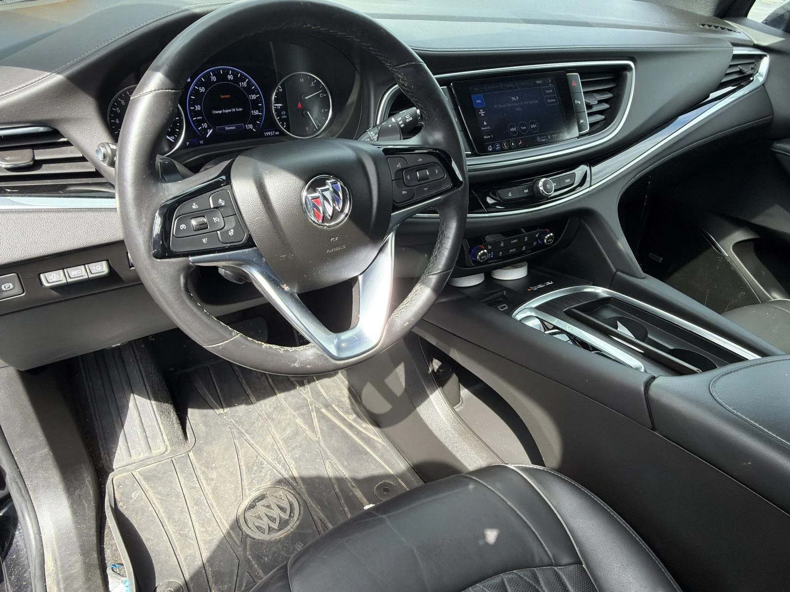 Used 2023 Ebony Twilight Metallic Buick Avenir image 12