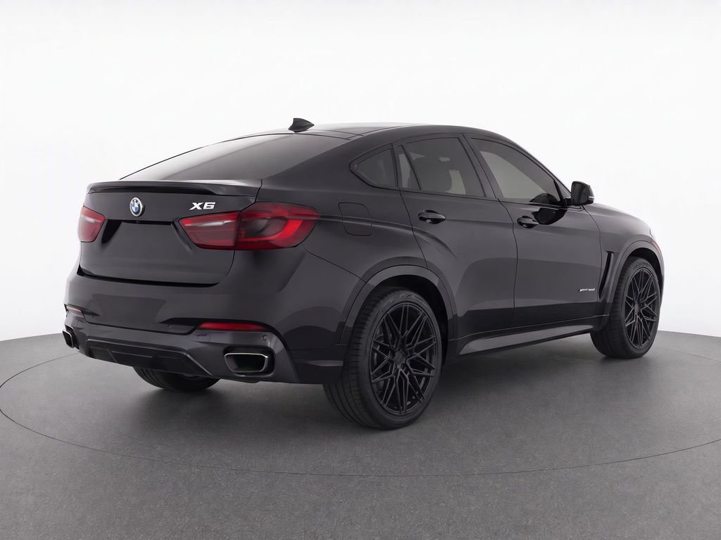 Used 2019 Black Sapphire Metallic BMW xDrive50i image 3