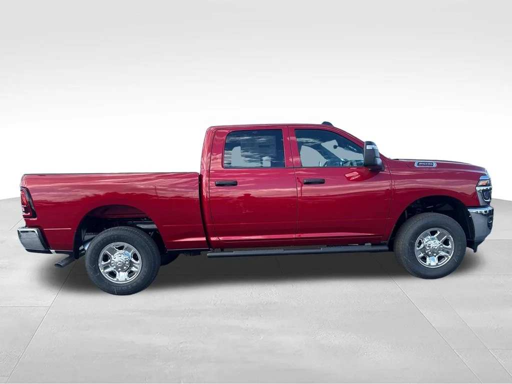New 2026 Molten Red Pearl-Coat Exterior Paint RAM TRADESMAN image 2