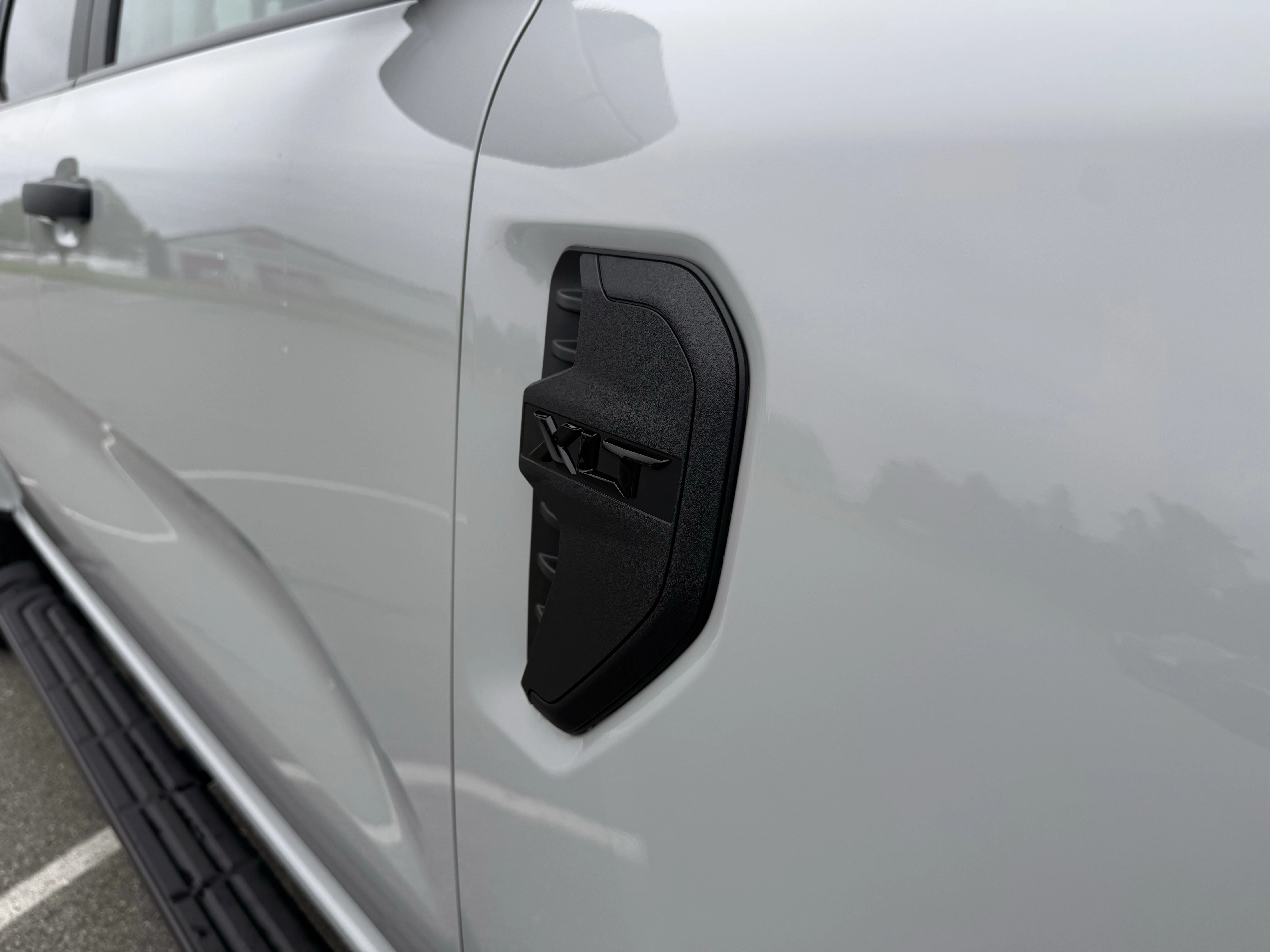 New 2026 Avalanche Ford XLT image 21