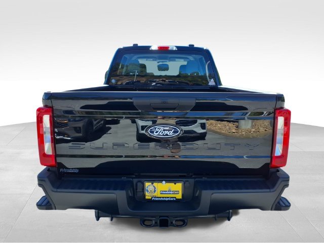 New 2027 Agate Black Metallic Ford XL image 6