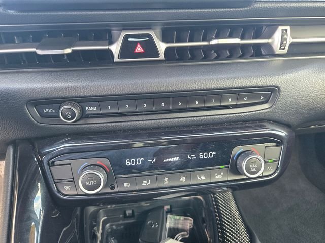 Used 2020  Toyota 3.0 image 13