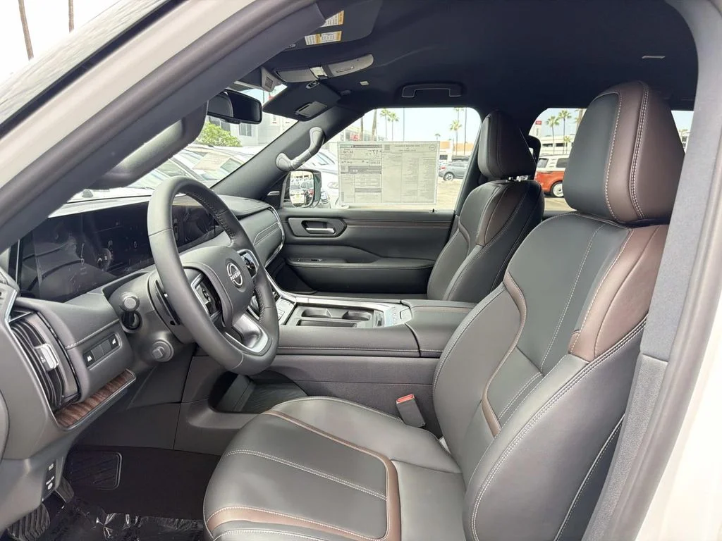 New 2026 Aspen White Tricoat Nissan SL image 22