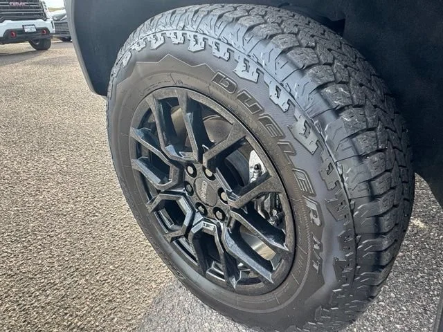 Certified Used 2025 Onyx Black GMC Denali image 9