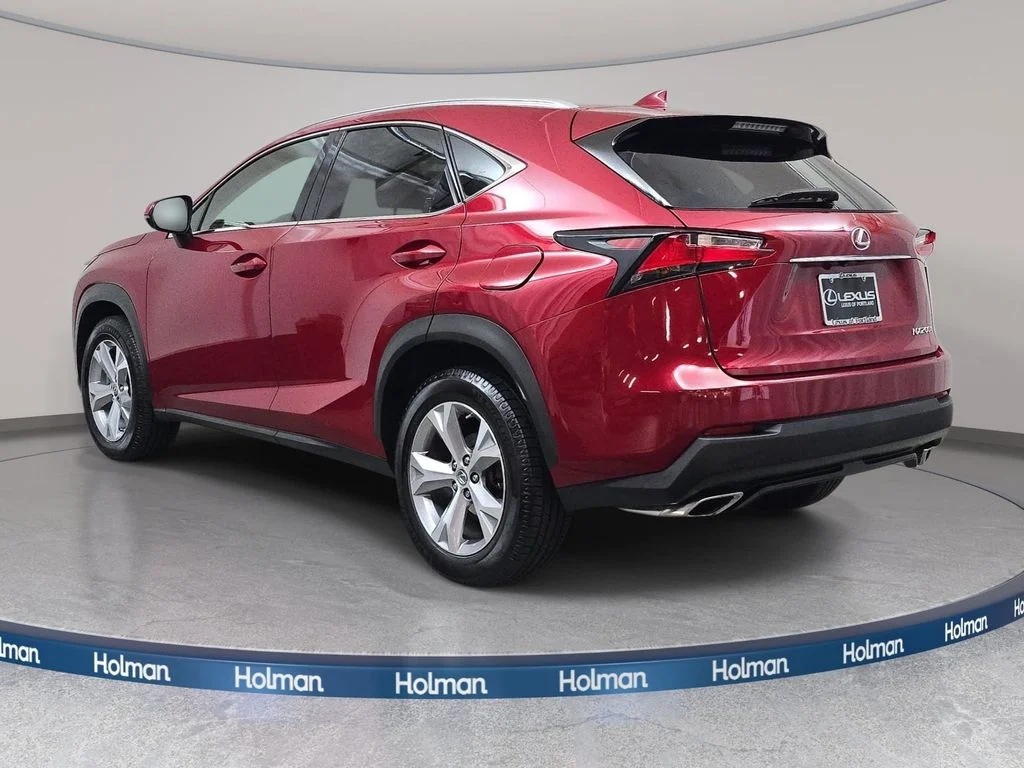 Used 2017  Lexus 200t F Sport image 8