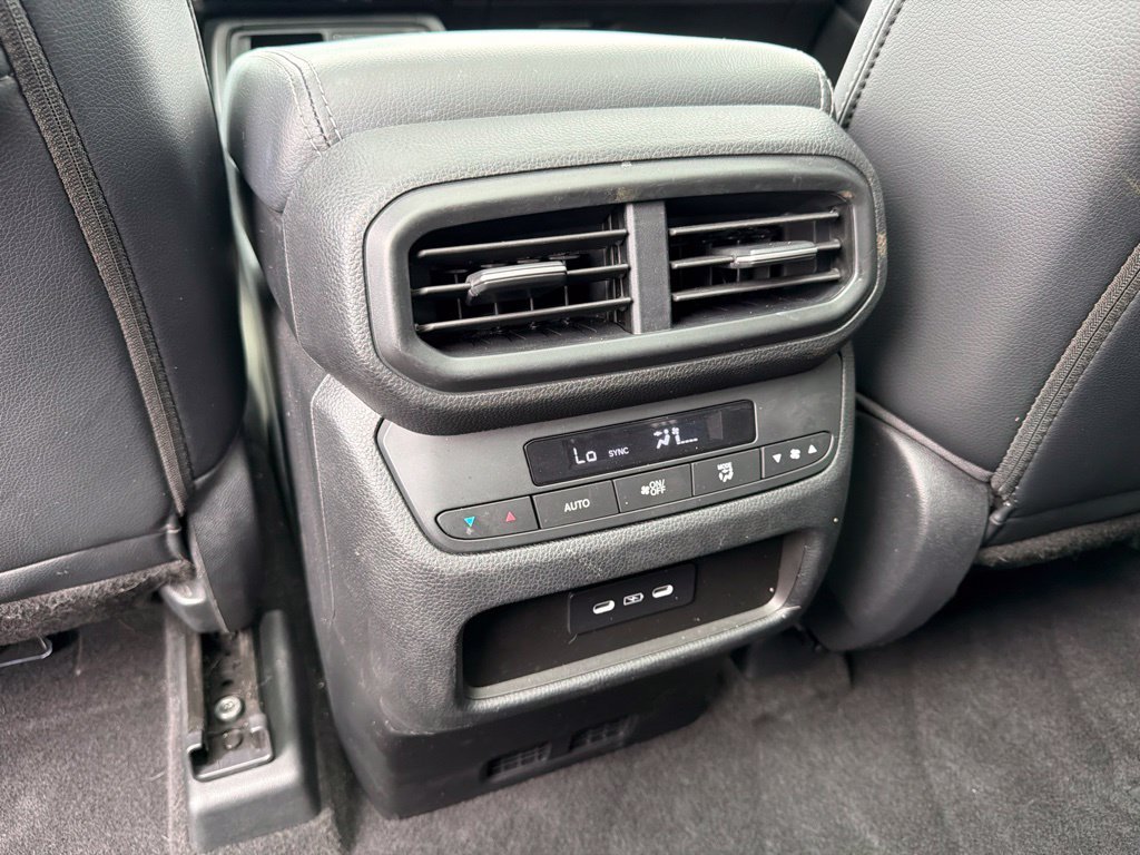 2025 Honda Pilot Touring - Photo 38