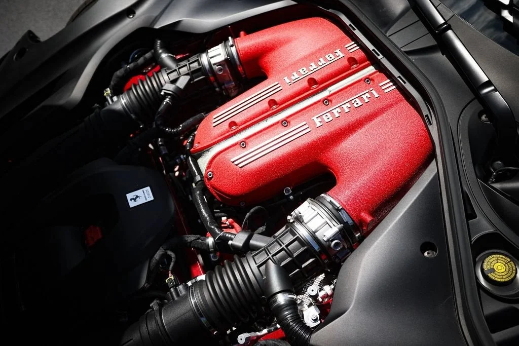 Certified Used 2025 Rosso Mugello Ferrari Base image 25