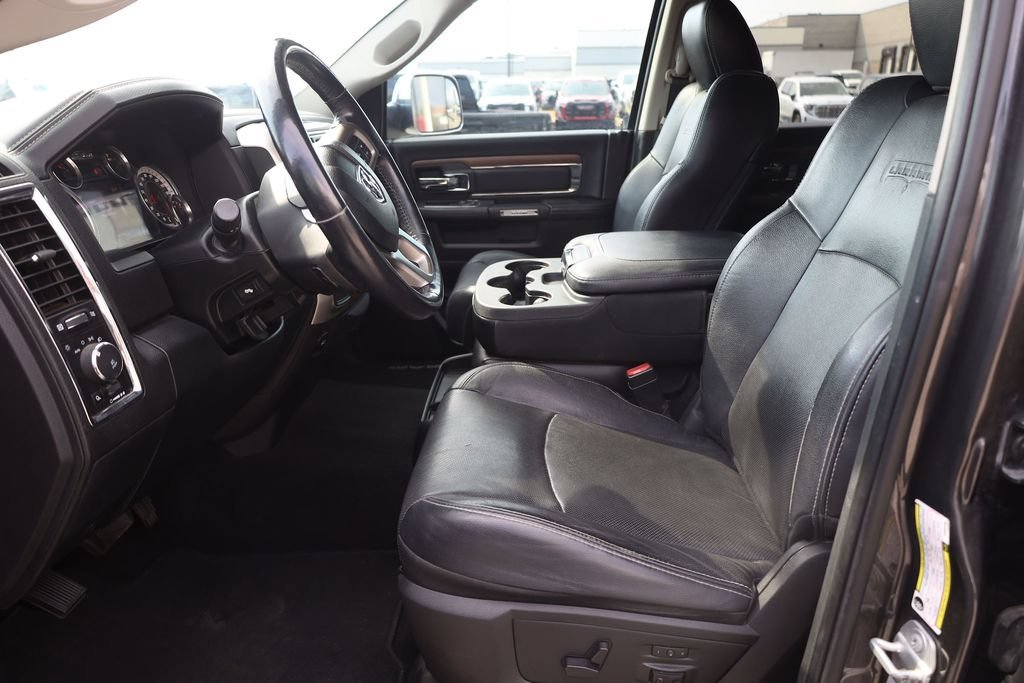 Used 2017 Granite Crystal Ram Laramie image 11
