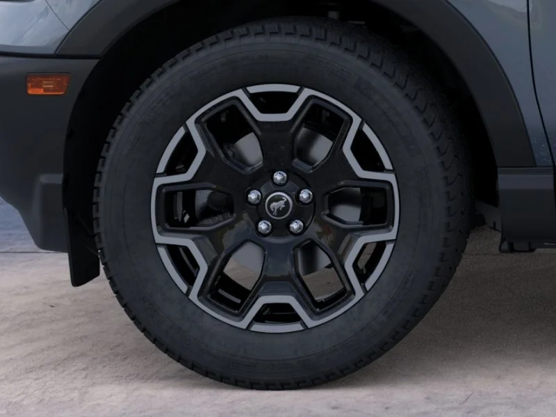 New 2026 Azure Gray Metallic Tri-Coat Ford Outer Banks® image 19