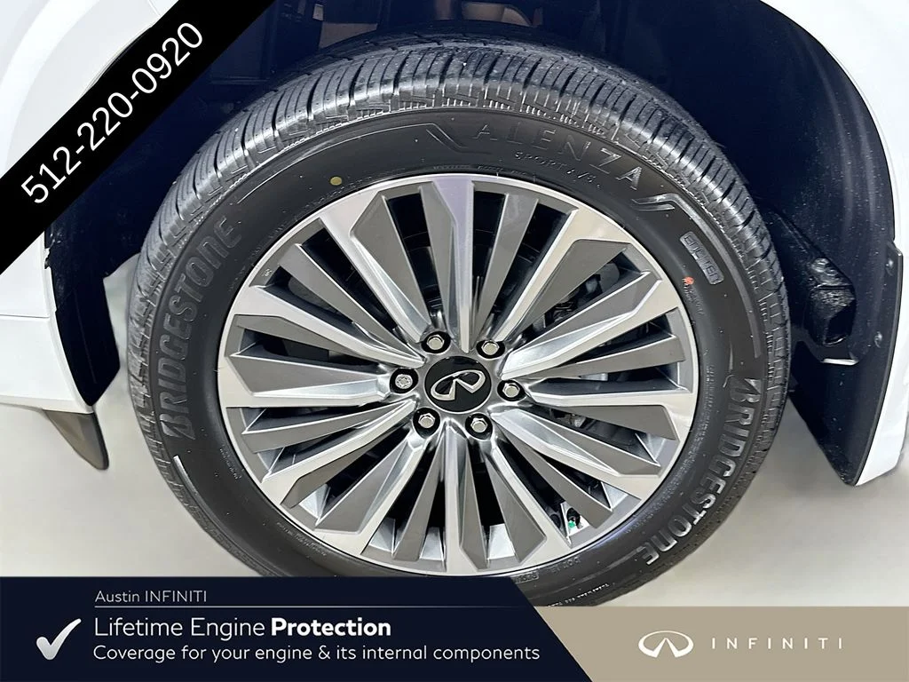 New 2027 White INFINITI LUXE image 44