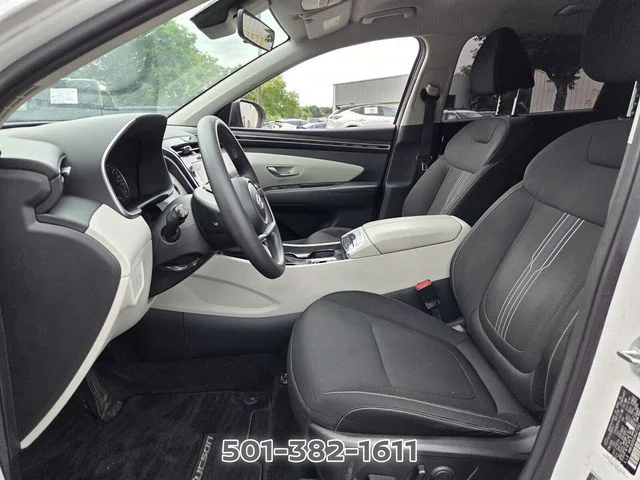 Used 2024 White Hyundai SEL image 9