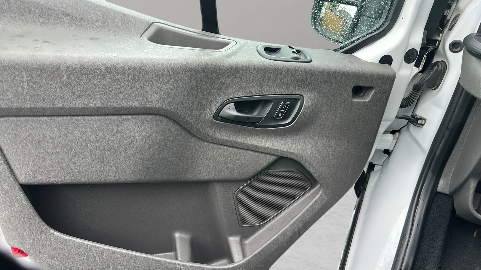 Used 2023 White Ford XLT image 17