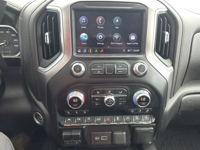 Used 2019 Gray GMC Denali image 18