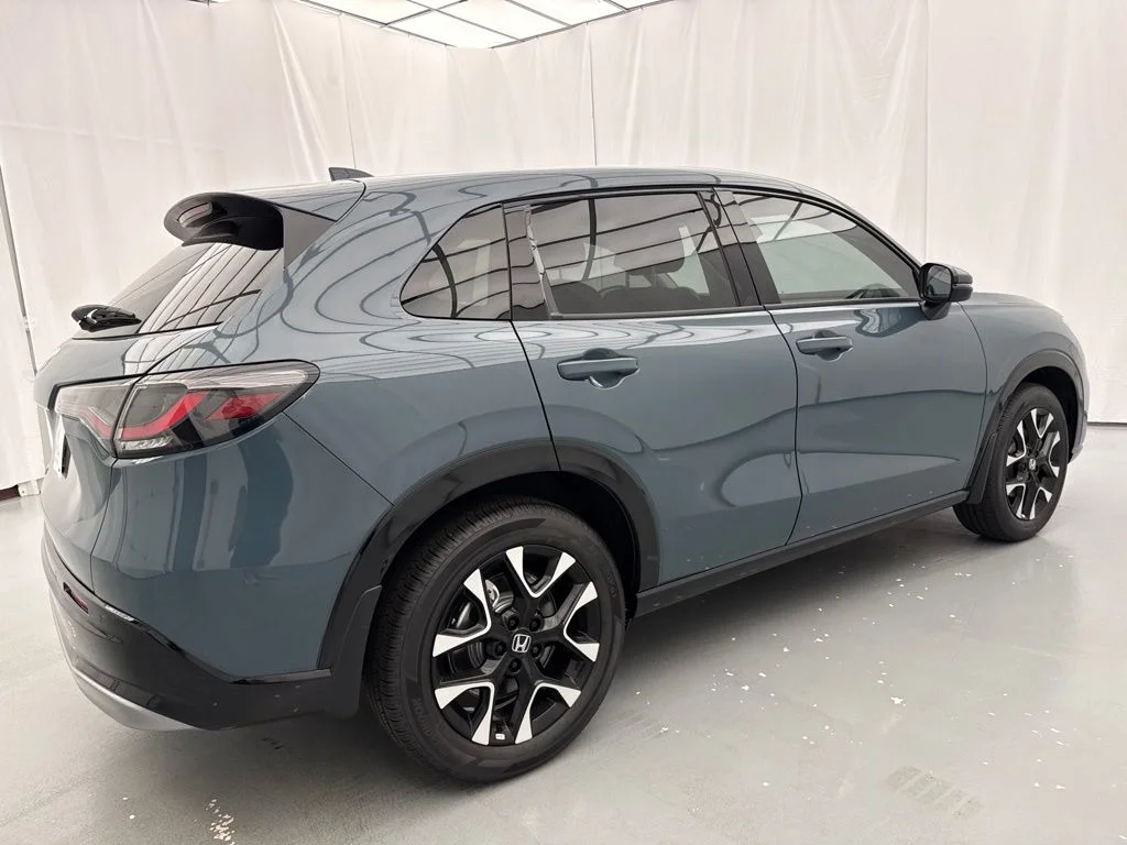 New 2027 Nordic Forest Pearl Honda EX-L image 11