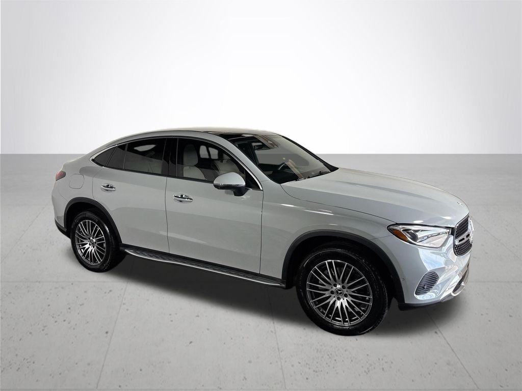 Used 2025 Gray Mercedes-Benz GLC 300 Coupe image 4