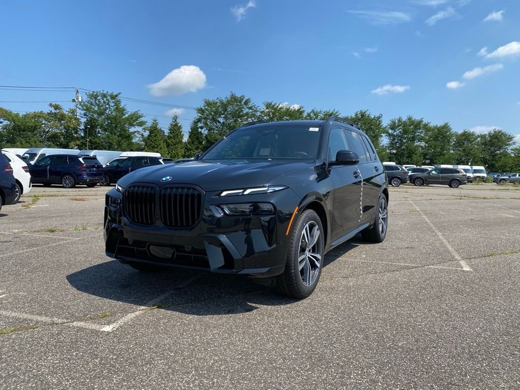 2027 BMW X7