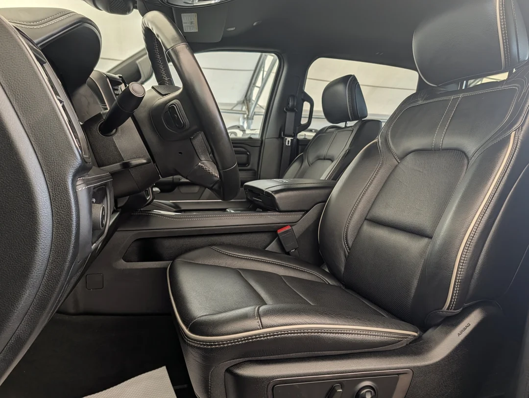 Used 2023 Black RAM Limited - - 4x4 - Pano Sunroof - 14.4 Uconnect NAV - 360 Camera & More! image 15