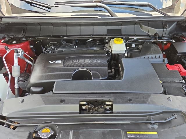 Used 2023 Scarlet Nissan SL image 38