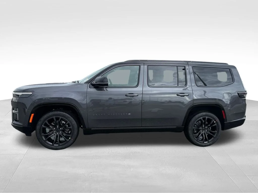 New 2026 Baltic-Gray Metallic Clear-Coat Exterior Paint Jeep Summit Obsidian image 3