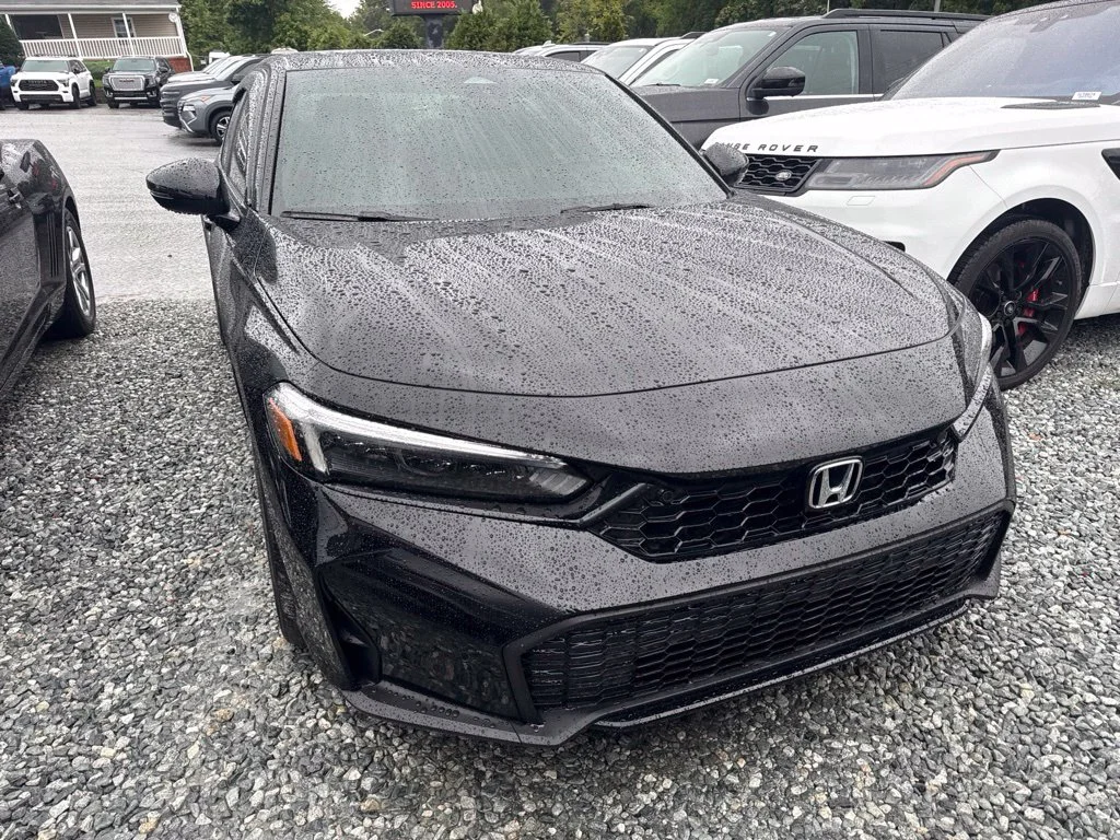 Used 2025 Black Honda Sport Touring image 2