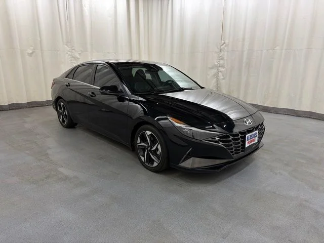 2022 Hyundai Elantra Limited