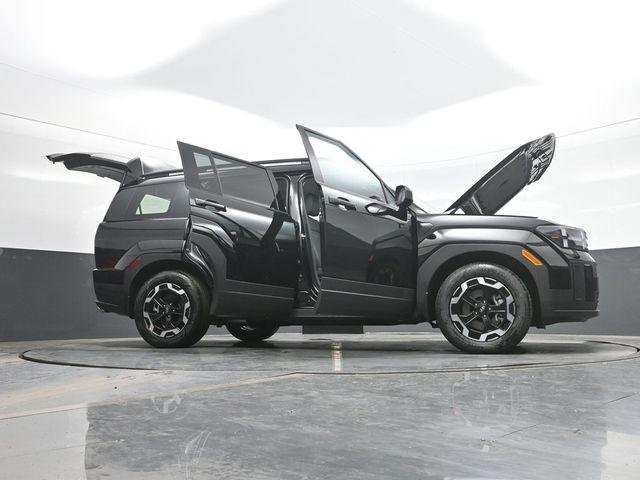 New 2027 Black Hyundai SEL AWD image 31