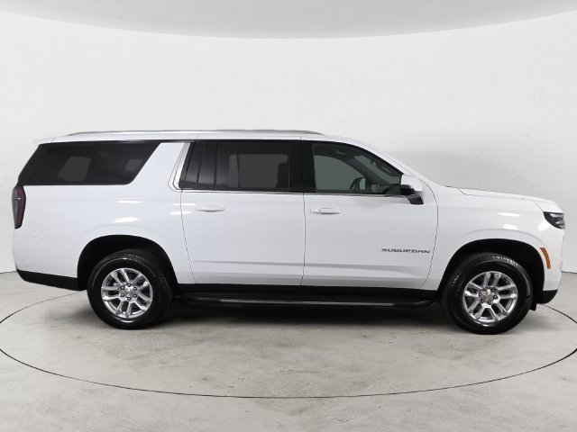 Used 2026 Summit White Chevrolet LT image 4