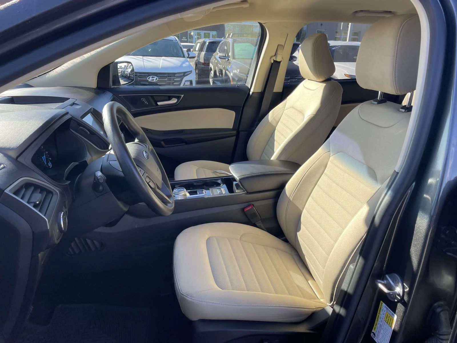 Used 2020 Magnetic Metallic Ford SE image 8