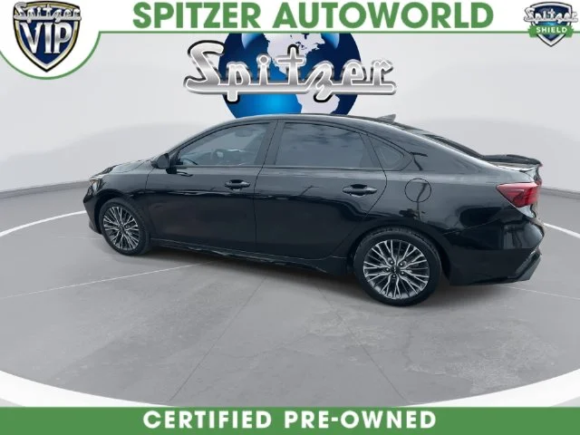 Certified Used 2023 Aurora Black Kia GT-Line image 11
