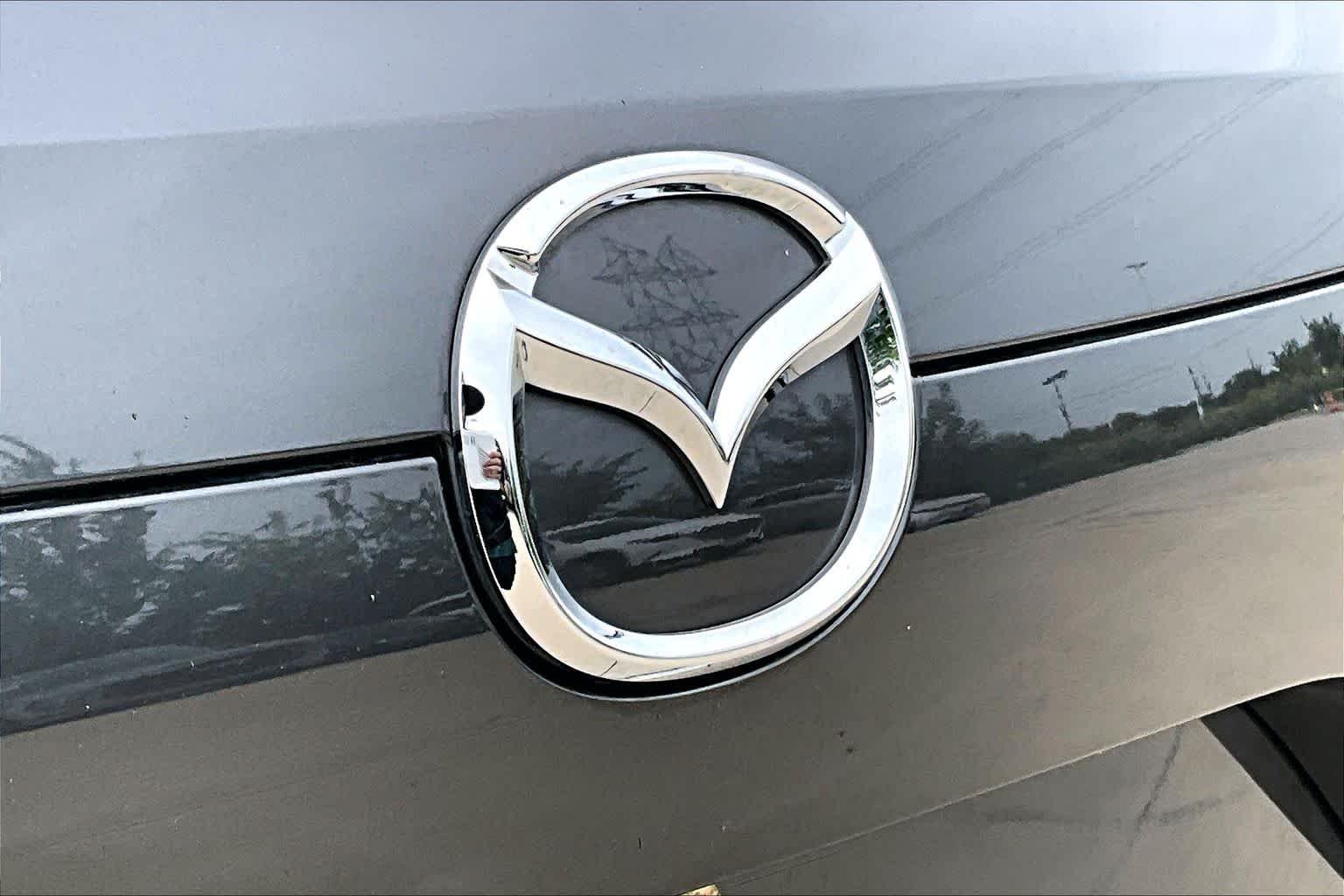 Used 2020 Machine Gray Metallic Mazda Grand Touring Reserve image 27
