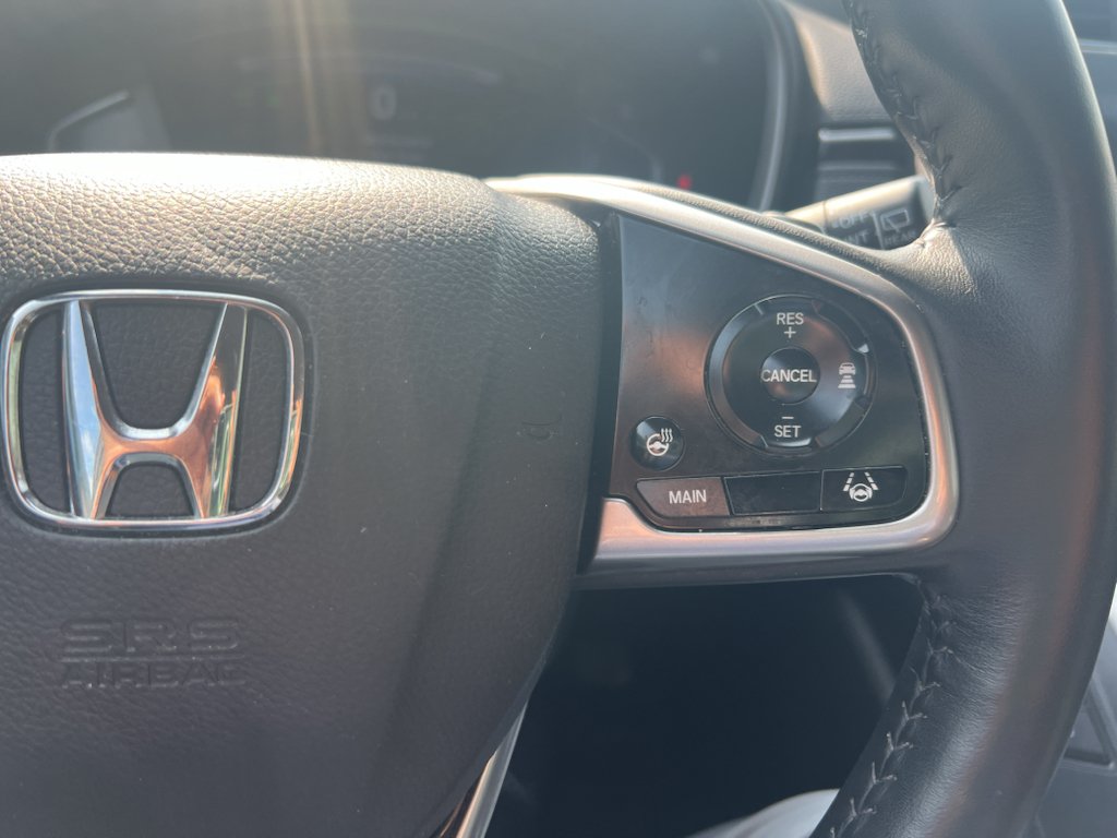 Used 2022 Crystal Black Pearl Honda Touring image 10