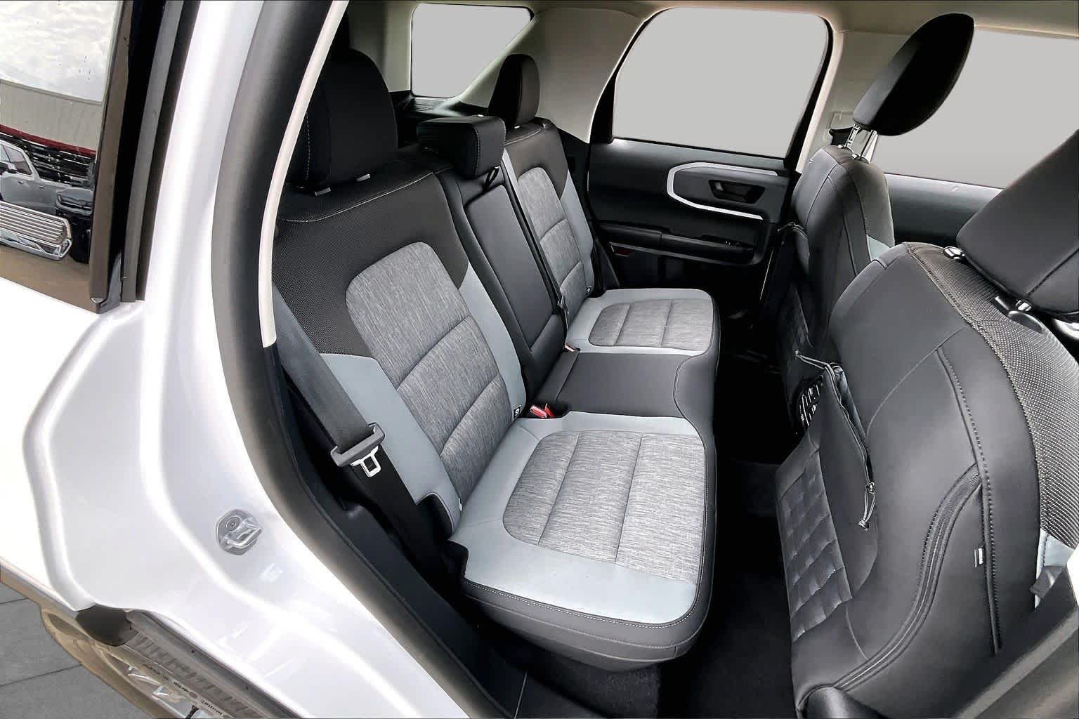 Used 2022 Oxford White Ford Big Bend image 20