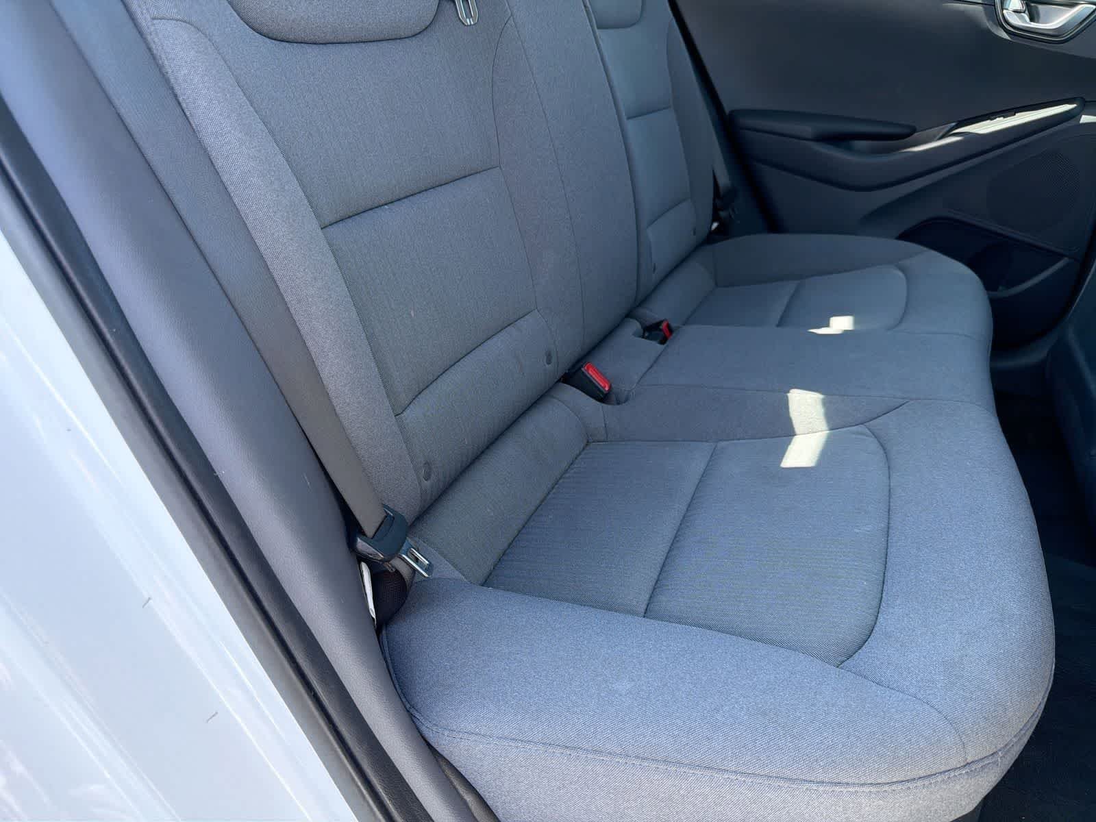 Used 2021 Ceramic White Hyundai Blue image 21