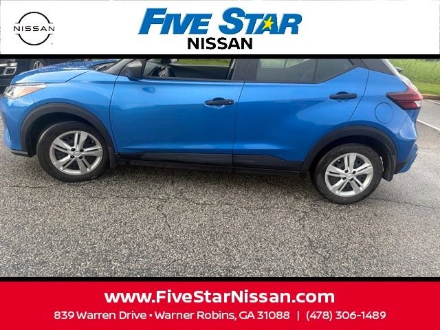 Used 2024 Blue Nissan S image 18