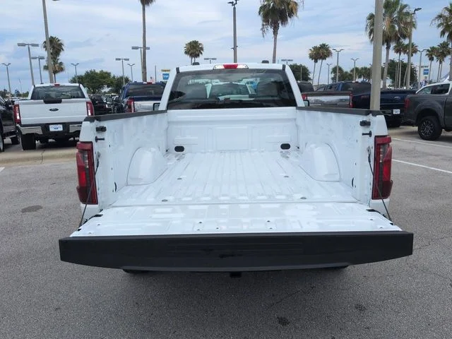 New 2026 Oxford White Ford XL image 13