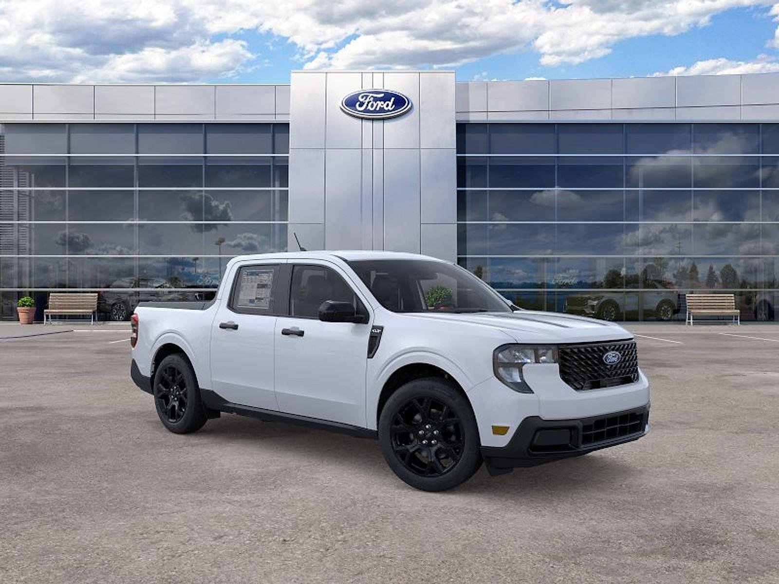 New 2026 Space White Metallic Ford XLT image 7