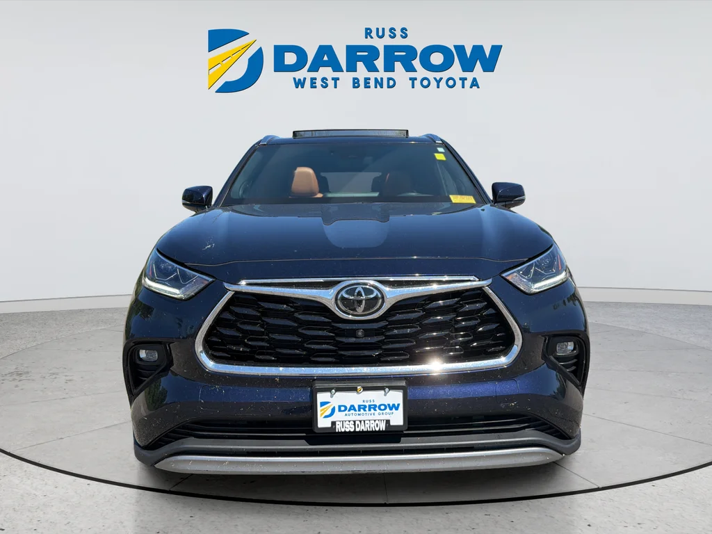 Used 2021 Blue Toyota Platinum image 7