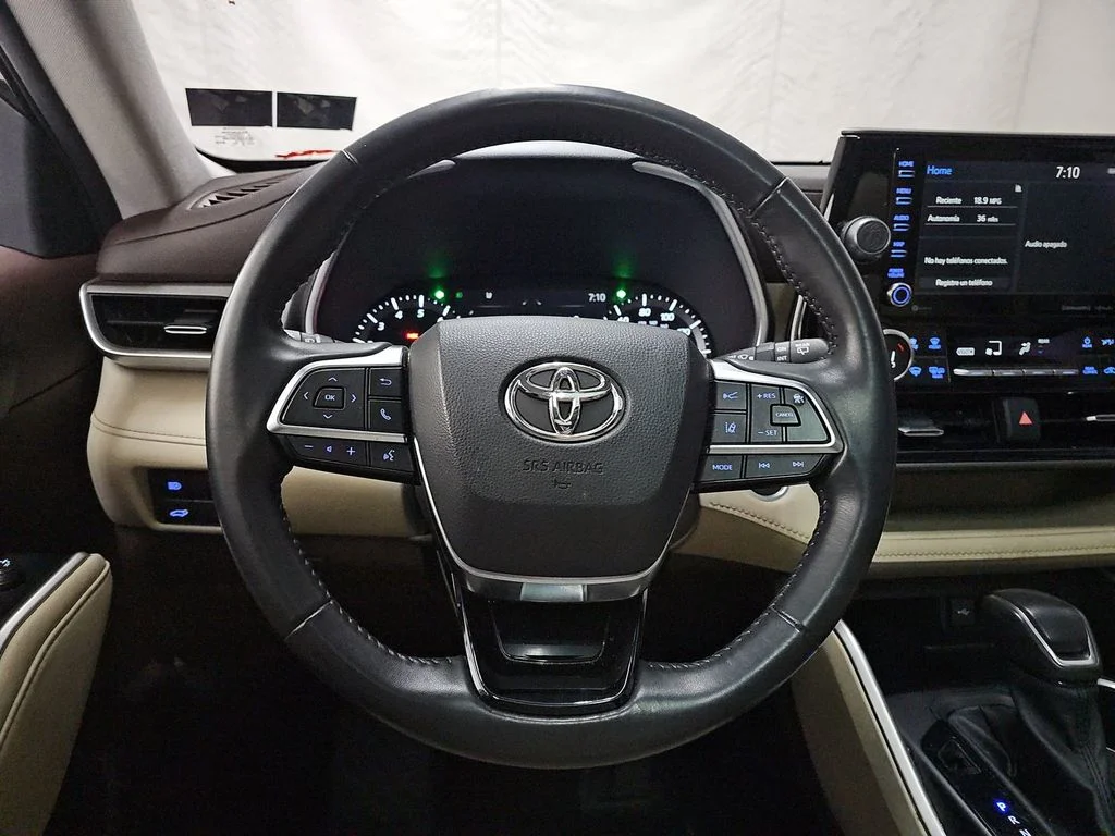 Certified Used 2021 Blue Toyota XLE image 7