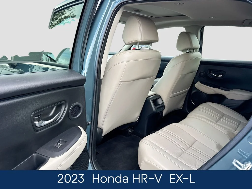 Used 2023  Honda EX-L image 36