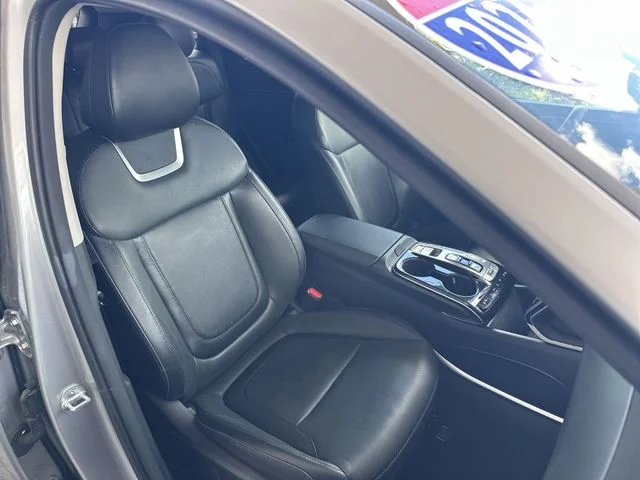 Used 2024 Silver Hyundai Limited image 27