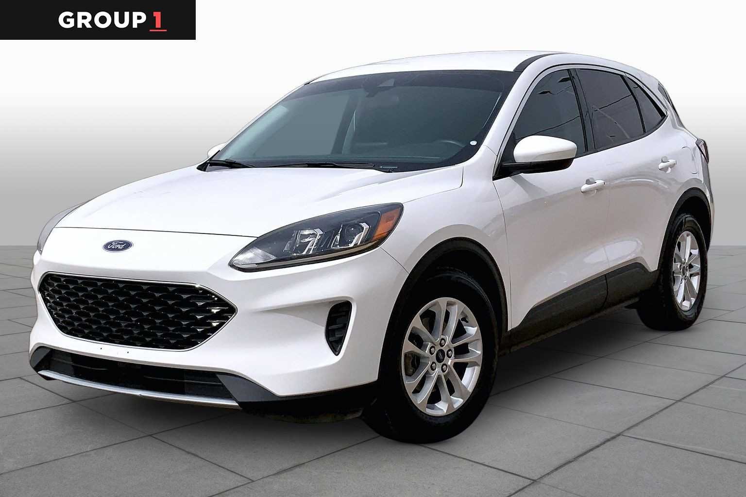 2021 Ford Escape SE FWD's photo