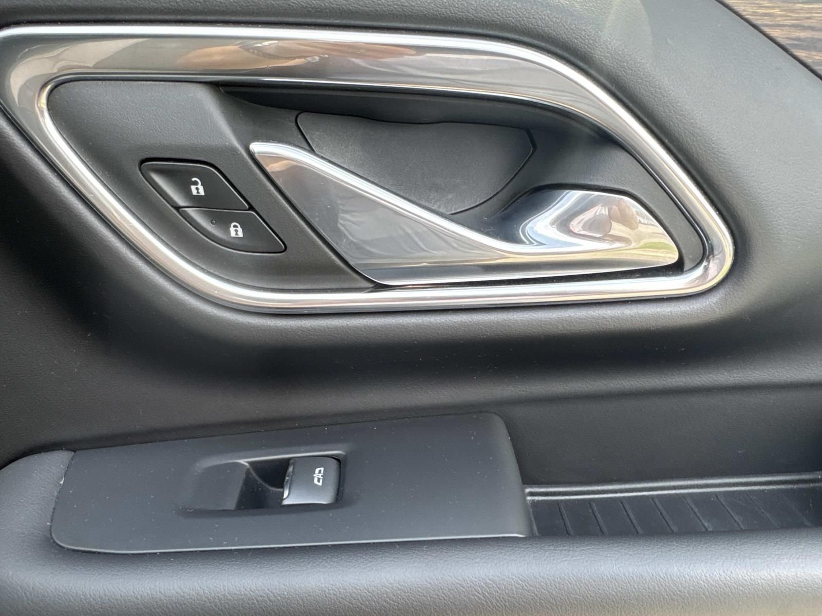 Used 2023 Gray Chevrolet Premier image 18