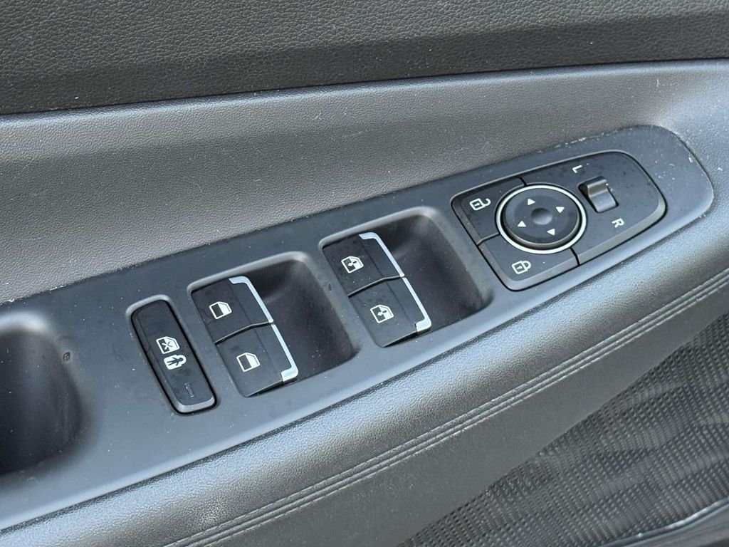 Certified Used 2021 Gray Hyundai SEL image 30