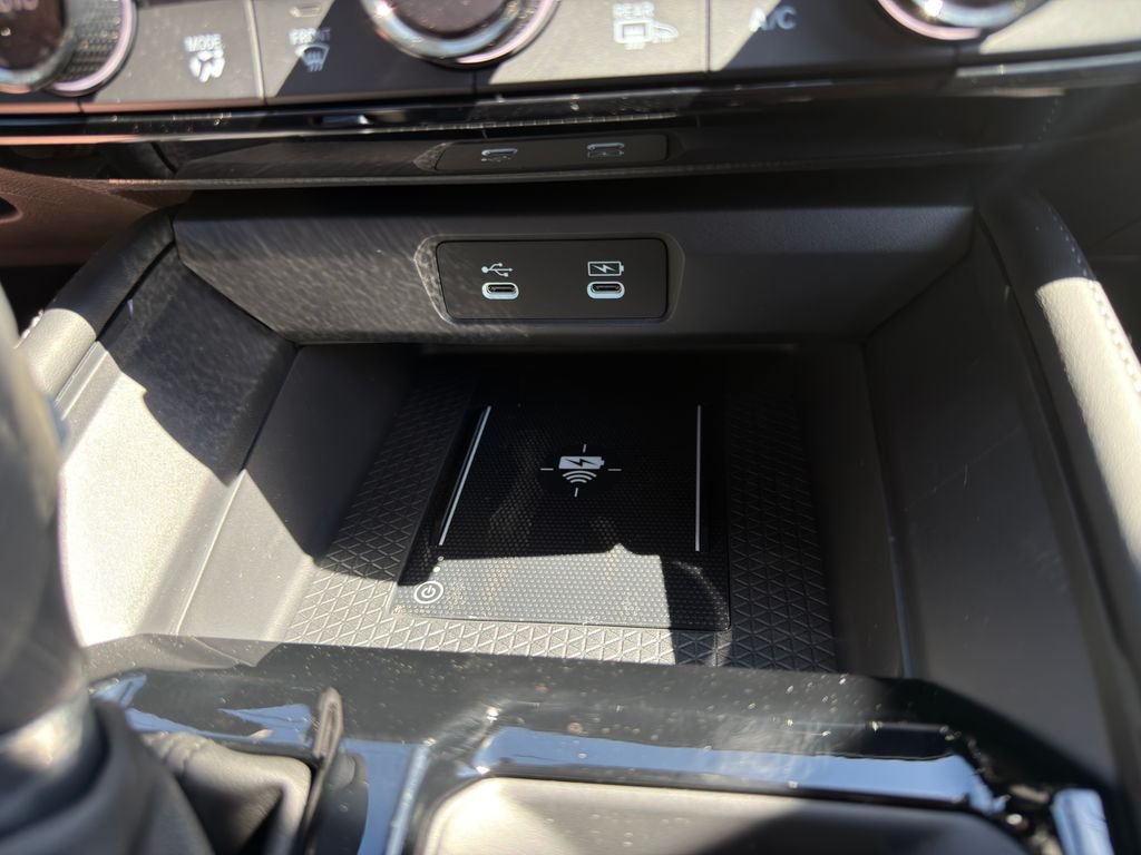 New 2026 Crystal Black Pearl Honda Touring image 34