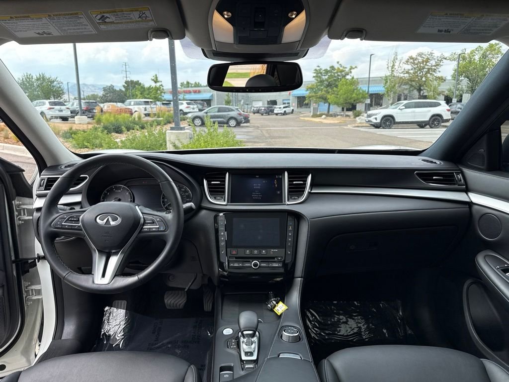 Used 2021 Majestic INFINITI LUXE image 12