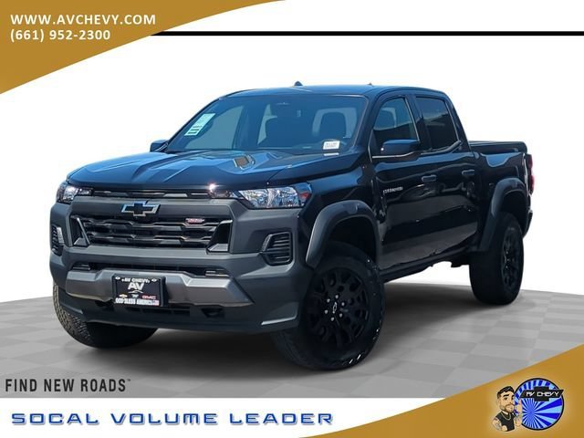 2026 Chevrolet Colorado Trail Boss - Photo 1