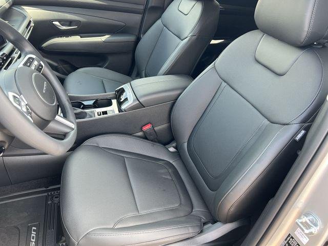 New 2026 Silver Hyundai SEL Plus FWD image 29