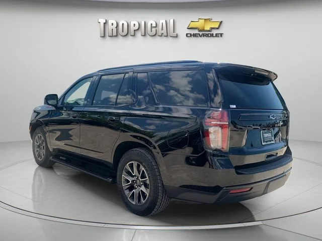 Used 2023 Black Chevrolet Z71 image 3