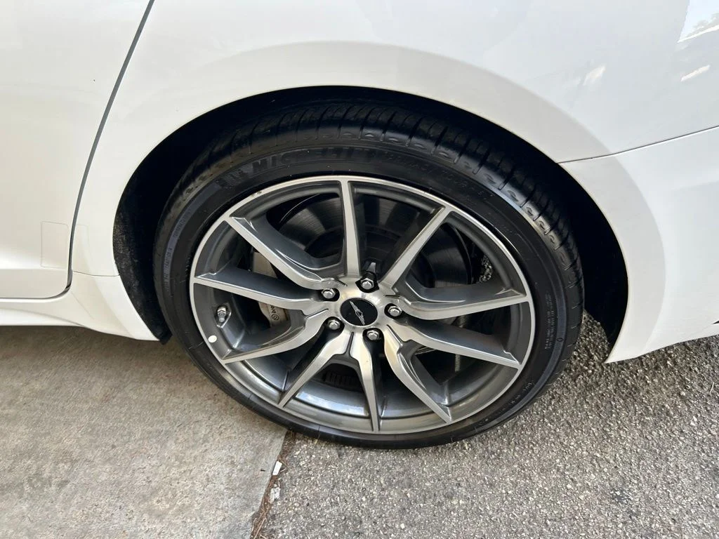 Used 2026 White Genesis 2.5T image 18